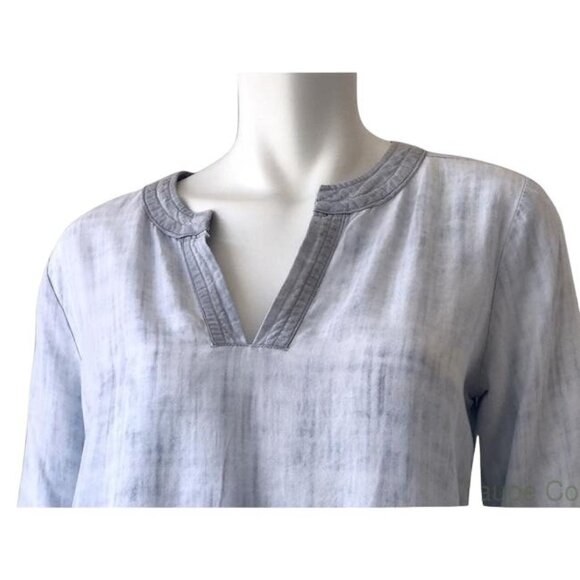 Cloth & Stone Bell Sleeve Blouse - Picture 2 of 6